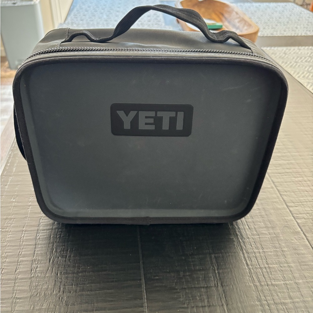 Yeti Lunchbox